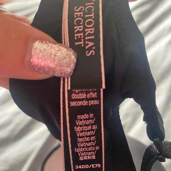 Victoria’s Secret T-Shirt Lightly Lined Wireless - Picture 6 of 6